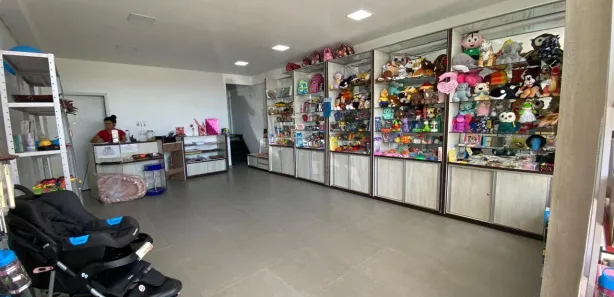 Ponto Comercial à venda, 50m² no Colônia Terra Nova, Manaus