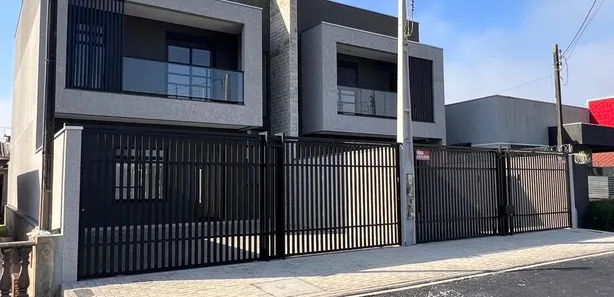 Sobrado com 3 Quartos à venda, 155m² no , Matinhos