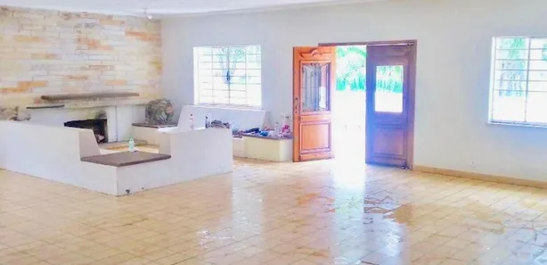 Fazenda/Sítio com 8 Quartos para alugar, 700m² no Centro, Cabreúva