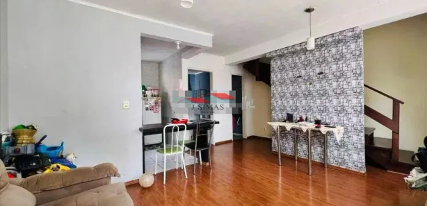 Sobrado com 2 Quartos à venda, 58m² no Vila Parque Brasília, Cachoeirinha