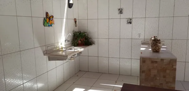 Sobrado com 5 Quartos à venda, 260m² no Lagoa Nova, Natal