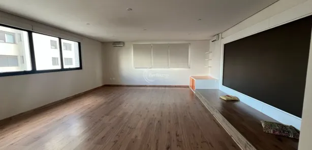 Sala Comercial para alugar, 58m² no Centro, Caxias do Sul