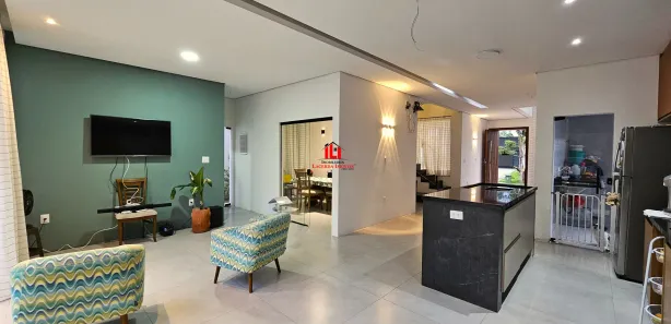 Casa de Condomínio com 4 Quartos para venda ou aluguel, 350m² no Ponta Negra, Manaus