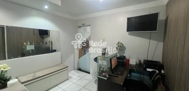 Sala Comercial à venda, 34m² no Taguatinga Sul, Brasília