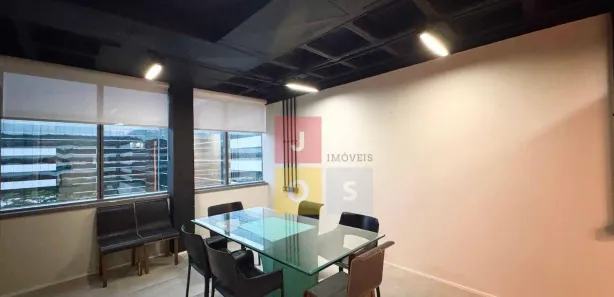 Sala Comercial para alugar, 47m² no Barra Olímpica, Rio de Janeiro
