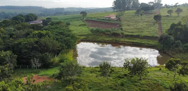 Fazenda/Sítio com 5 Quartos à venda, 24m² no Área Rural de Inhumas, Inhumas