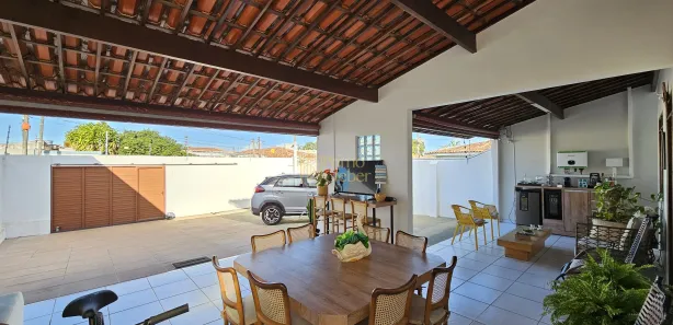Casa com 4 Quartos à venda, 213m² no Pitanguinha, Maceió