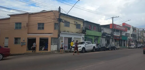 Ponto Comercial com 1 Quarto à venda, 200m² no Dom Pedro I, Manaus