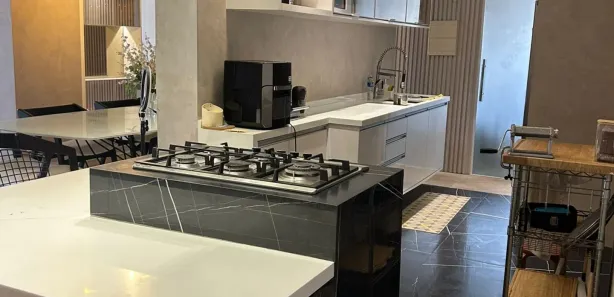 Apartamento com 3 Quartos para alugar, 138m² no Pituba, Salvador