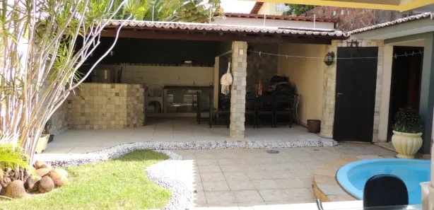 Sobrado com 5 Quartos à venda, 200m² no Capim Macio, Natal