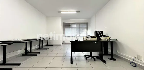 Sala Comercial para venda ou aluguel, 30m² no Santo Antônio, Belo Horizonte