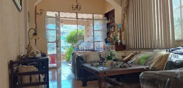 Casa com 4 Quartos para alugar, 420m² no Campo Grande, Rio de Janeiro