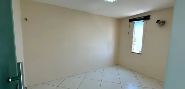 Apartamento com 2 Quartos para alugar, 70m² no São Jorge, Manaus