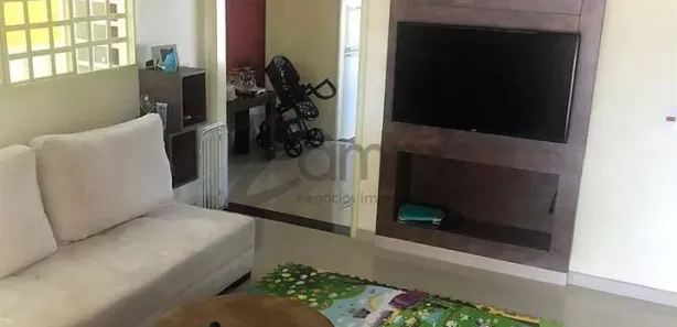 Sobrado com 3 Quartos à venda, 260m² no Vila Real Continuação, Hortolândia