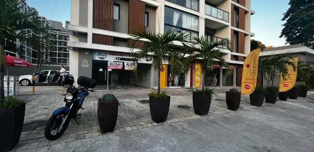 Ponto Comercial para alugar, 110m² no Tanque, Rio de Janeiro