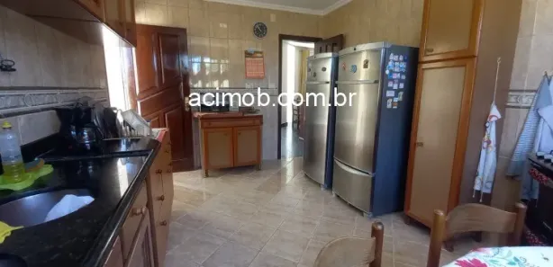 Casa com 3 Quartos à venda, 217m² no Piatã, Salvador
