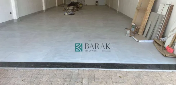 Galpão/Depósito/Armazém para venda ou aluguel, 112m² no Jardim Gralha Azul, Sarandi