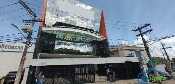 Prédio Comercial para venda ou aluguel, 1477m² no Ondina, Salvador