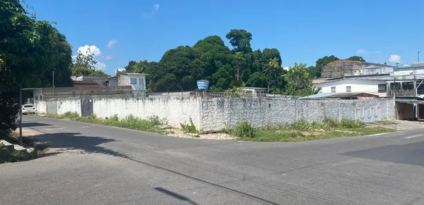 Lote/Terreno para venda ou aluguel, 1300m² no Petrópolis, Manaus