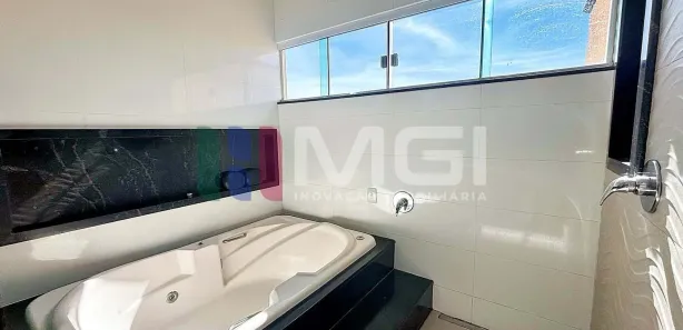 Casa de Condomínio com 3 Quartos para alugar, 190m² no Residencial Condomínio Jardim Veneza, Senador Canedo