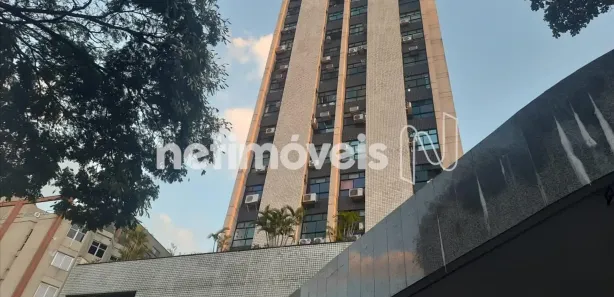 Sala Comercial para alugar, 111m² no Santa Efigênia, Belo Horizonte