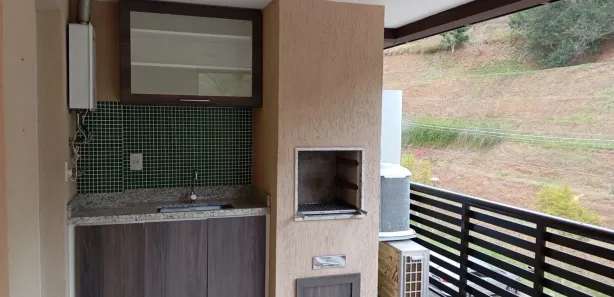 Apartamento com 2 Quartos para alugar, 74m² no Nogueira, Petrópolis