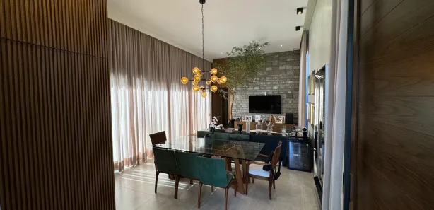 Casa de Condomínio com 3 Quartos à venda, 195m² no Loteamento Jardins Siena, Araguaína