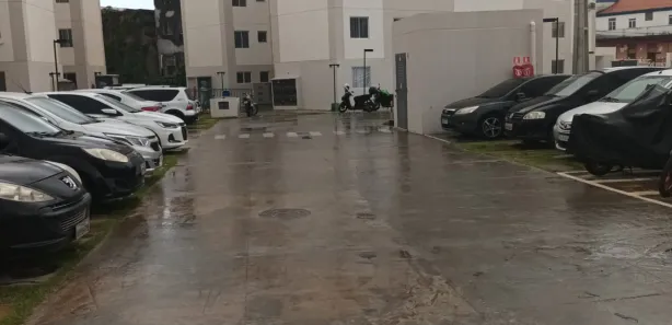 Apartamento com 2 Quartos para alugar, 46m² no Mares, Salvador