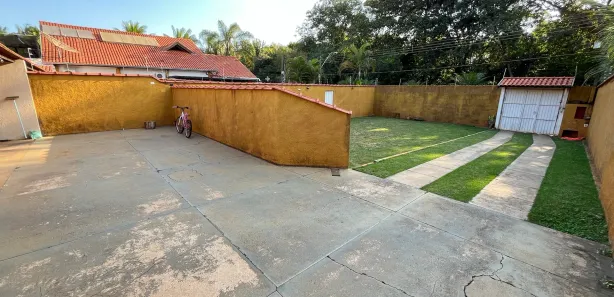 Casa com 2 Quartos à venda, 129m² no São João Batista, Brotas