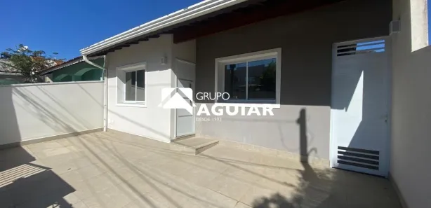Casa com 2 Quartos à venda, 80m² no Vila Santana, Valinhos