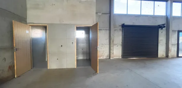 Galpão/Depósito/Armazém para alugar, 800m² no Marialva, Marialva
