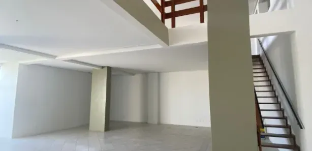 Sala Comercial à venda, 435m² no Centro, Caxias do Sul