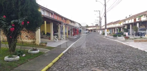 Sobrado com 2 Quartos à venda, 60m² no Centro, Portão