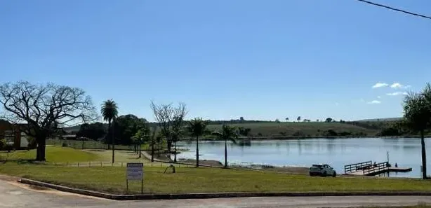 Lote/Terreno à venda, 1000m² no Centro, Inhaúma