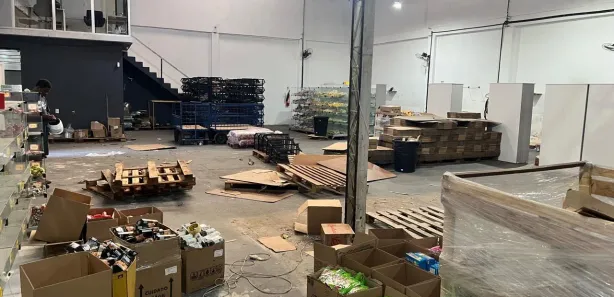 Galpão/Depósito/Armazém para alugar, 450m² no Realengo, Rio de Janeiro