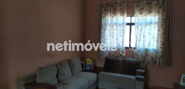 Casa com 4 Quartos à venda, 286m² no Ipê, Belo Horizonte