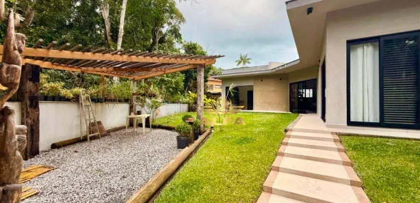Casa de Condomínio com 3 Quartos à venda, 237m² no Balneário Praia do Pernambuco, Guarujá