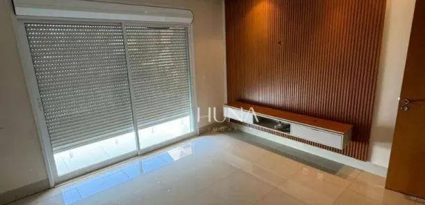 Casa de Condomínio com 4 Quartos para alugar, 500m² no Jardins Milão, Goiânia