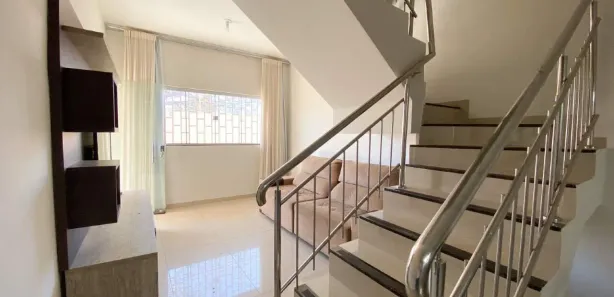 Sobrado com 3 Quartos para alugar, 108m² no Plano Diretor Sul, Palmas