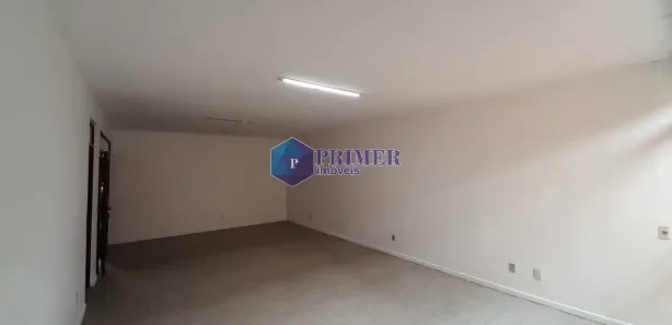 Casa com 3 Quartos para alugar, 275m² no Serra, Belo Horizonte