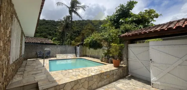 Casa com 4 Quartos à venda, 500m² no Guaiúba, Guarujá