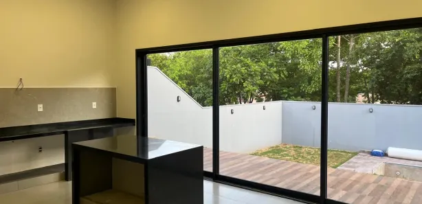 Casa de Condomínio com 3 Quartos à venda, 193m² no Moradas das Flores II, Piratininga