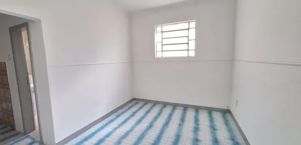 Casa com 3 Quartos para alugar, 110m² no Santa Tereza, Belo Horizonte