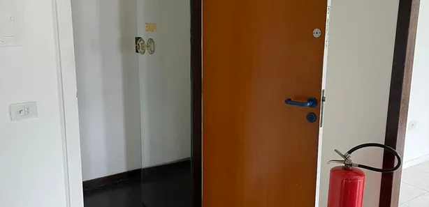 Sala Comercial à venda, 54m² no Itaipu, Niterói