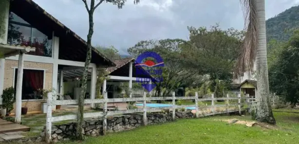 Fazenda/Sítio com 4 Quartos à venda, 250m² no Trapiche, Macaé