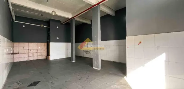 Ponto Comercial para alugar, 95m² no Tietê, Divinópolis