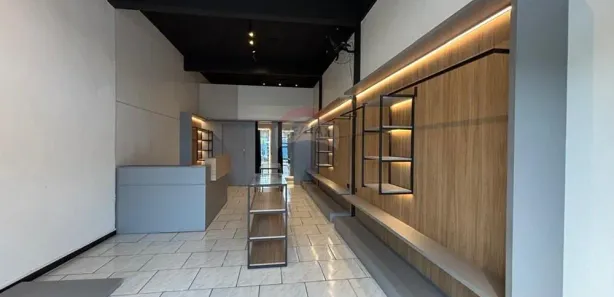 Sala Comercial para alugar, 48m² no Sarandi, Sarandi