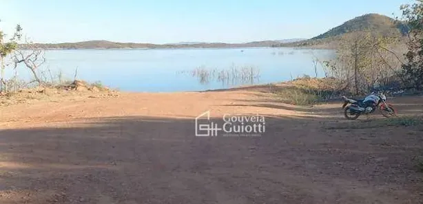 Fazenda/Sítio com 3 Quartos à venda, 300m² no , Niquelândia