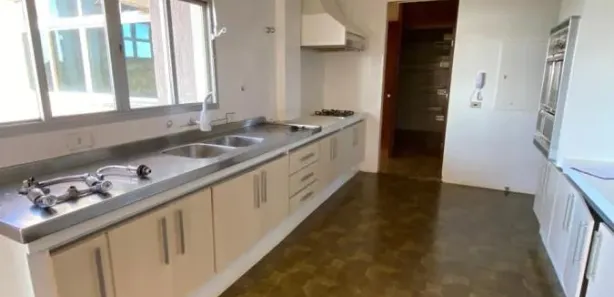 Apartamento com 3 Quartos para alugar, 348m² no Centro, Campo Mourão