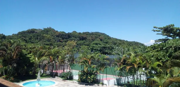 Apartamento com 3 Quartos à venda, 95m² no Jardim Las Palmas, Guarujá